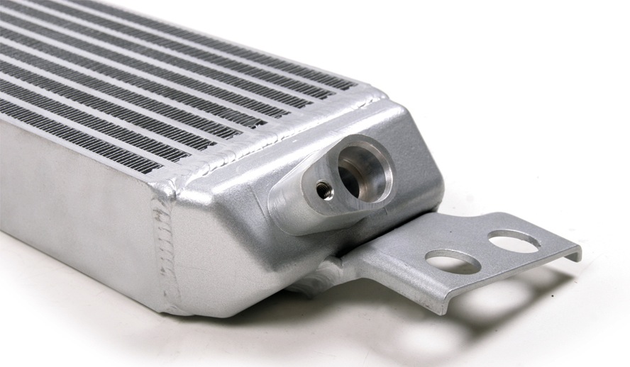 CSF Cast-Endtank Race-Spec Oil Cooler (E9X M3)