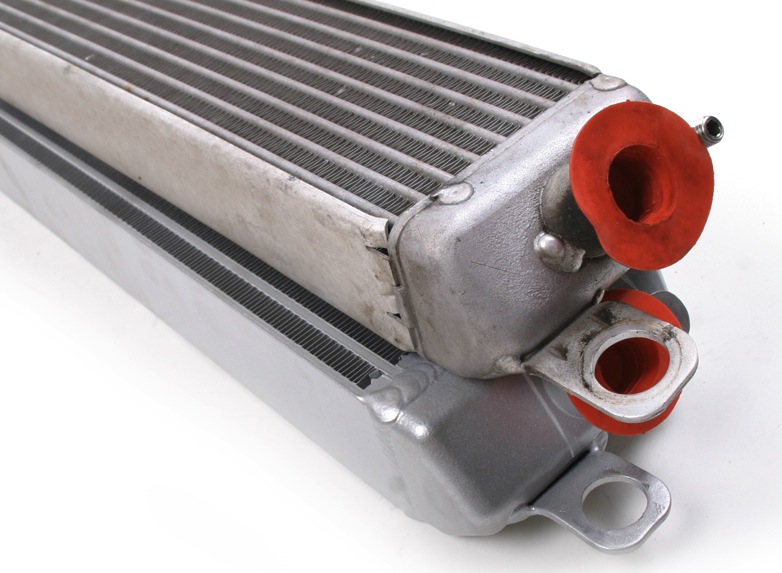 CSF E9X M3 Oil Cooler vs OE