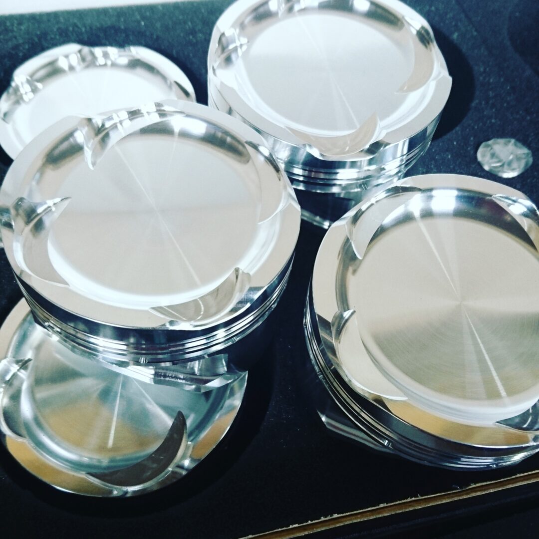CP-Carrillo 9.5:1 3.3-litre piston set (S50B32)